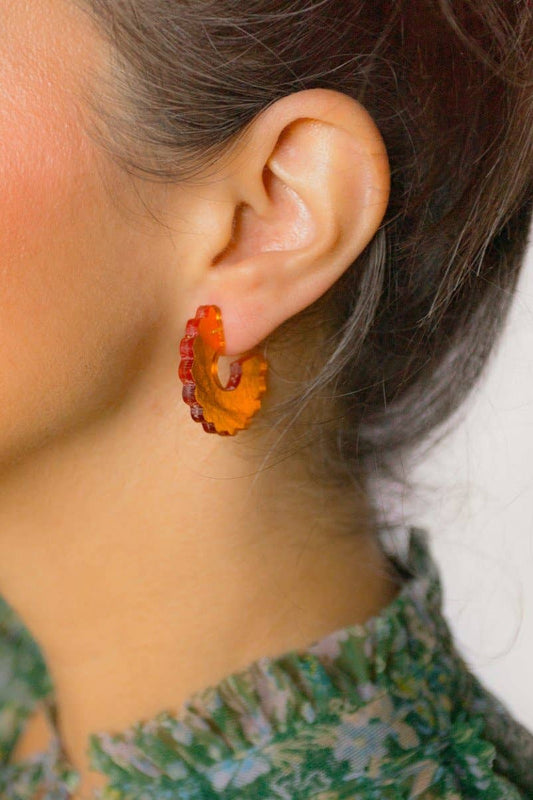 Earrings Scallop Small Hoop