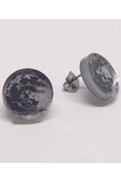 Lili1050 Planet Stud Earrings