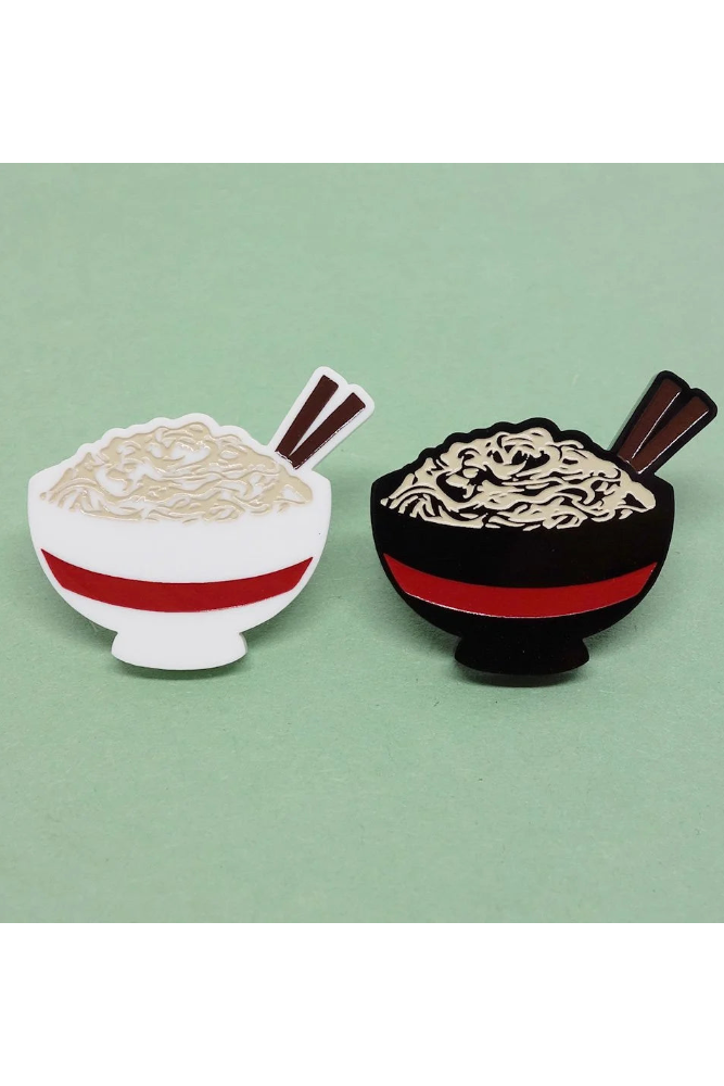 Lili1106 Ramen Bowl Pin