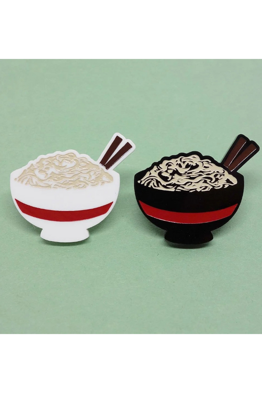 Lili1106 Ramen Bowl Pin