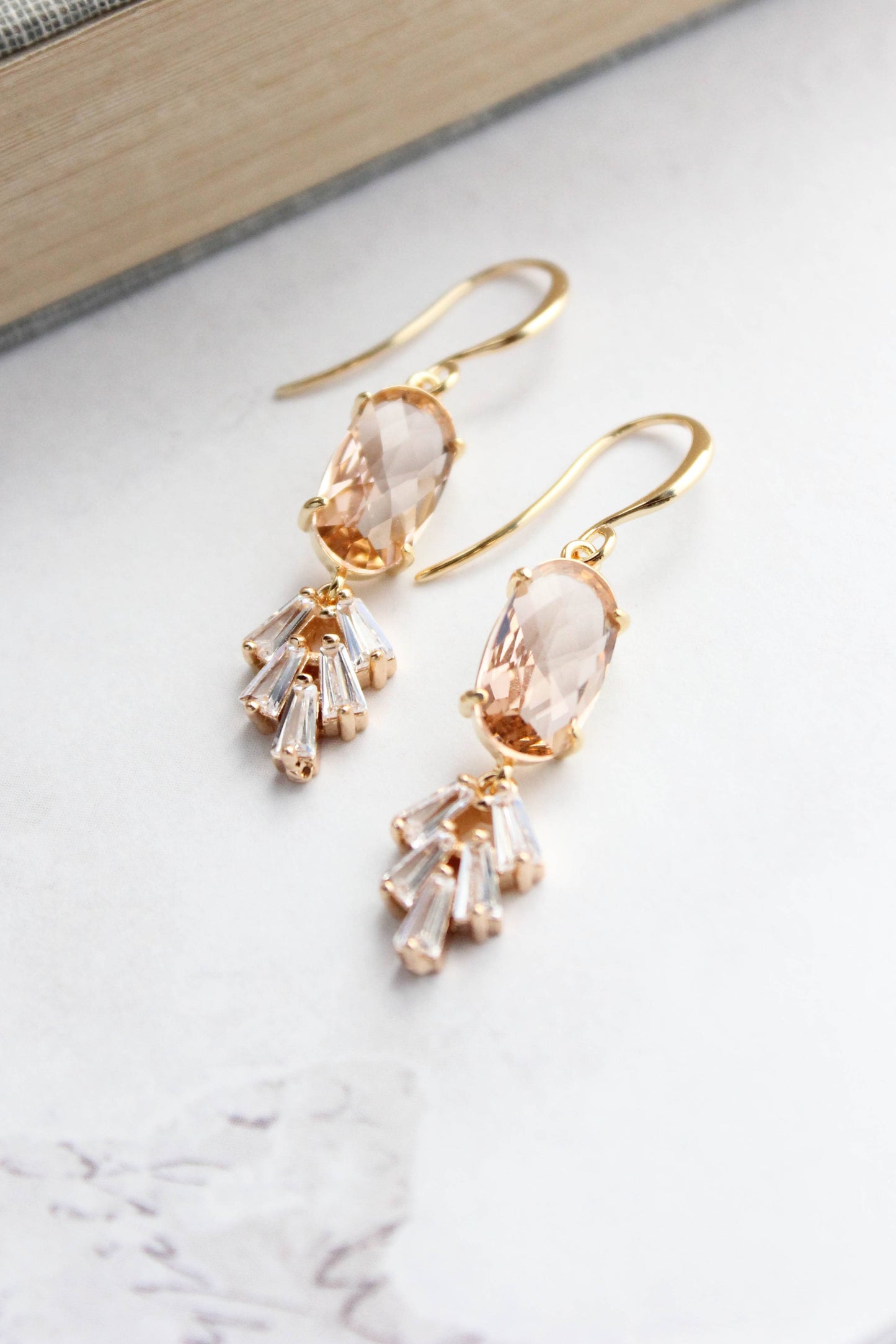 Art Deco Sparkling Leaf Earrings (4 colors)