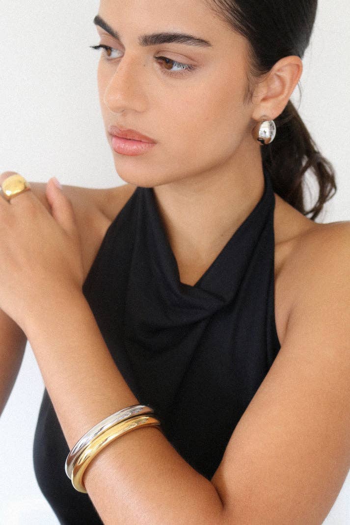 Puffy Hoop Crescent Moon Earring- PVD-Waterproof 14K