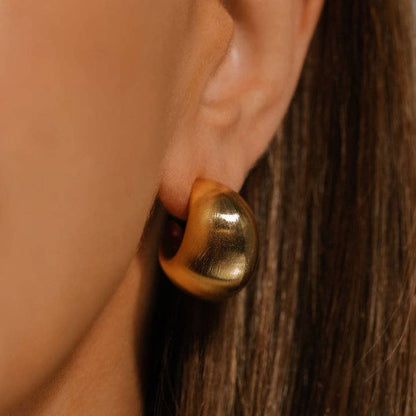 Puffy Hoop Crescent Moon Earring- PVD-Waterproof 14K