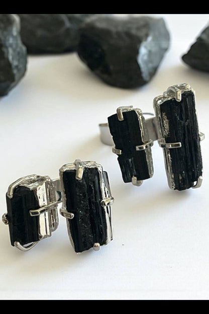 Dark Horse Split Ring