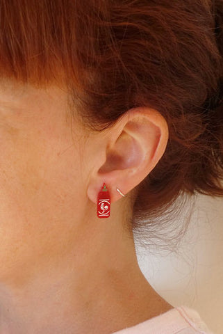 Lili0838 Sriracha Stud Earrings