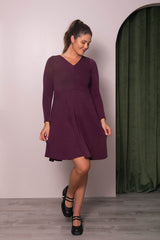 Clio Dress by Cherry Bobin, Mauve Ribbed, V-neck, long sleeves, fitted top, flared godet skirt, modal tencel fabric, sizes XS to 2XL, made in Montreal