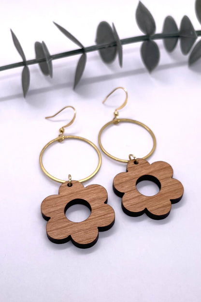 Ellie Daisy Earrings