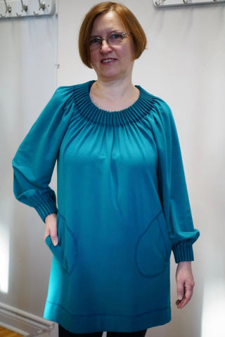 Lily Tunic by Solomia Design, Jade, pleat detail at collar and cuffs, full sleeves, pockets, A-line shape, eco-fabric, bamboo and cotton, sizes XS/S, S/M, M/L, made in Carleton Place