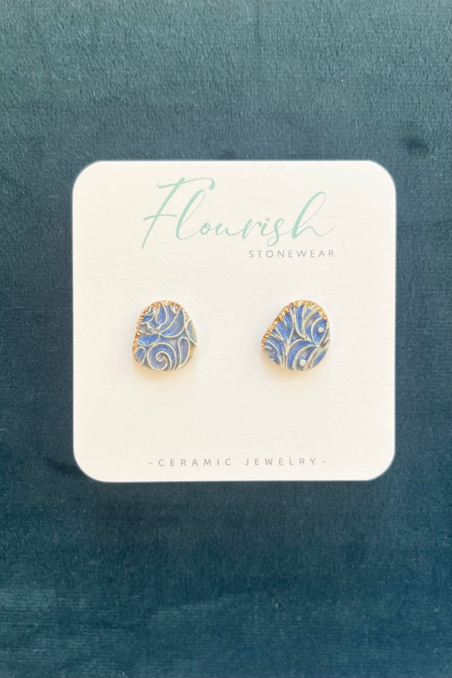 Periwinkle Round Studs