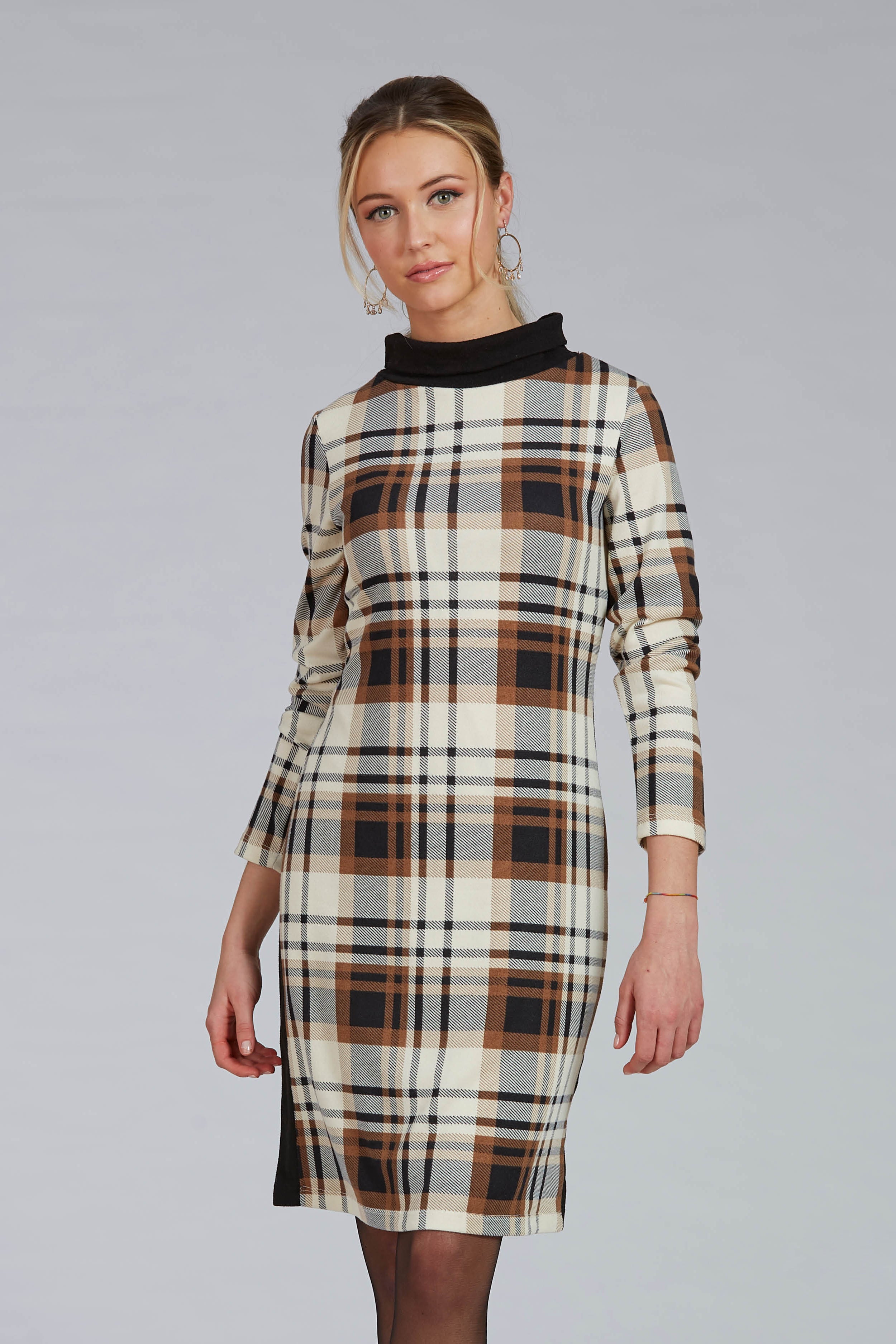 Iseult Dress by Luc Fontaine, Caramel Print, plaid, contrast black collar, long sleeves, knee length, sizes 4-16, made in Canada