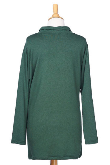 Megantic Tunic by Rien ne se Perd, Green, back view, crossover neck, asymmetrical inset, pocket with button detail, drawstring at hem, bamboo and cotton, sizes XS to XXL, made in Quebec