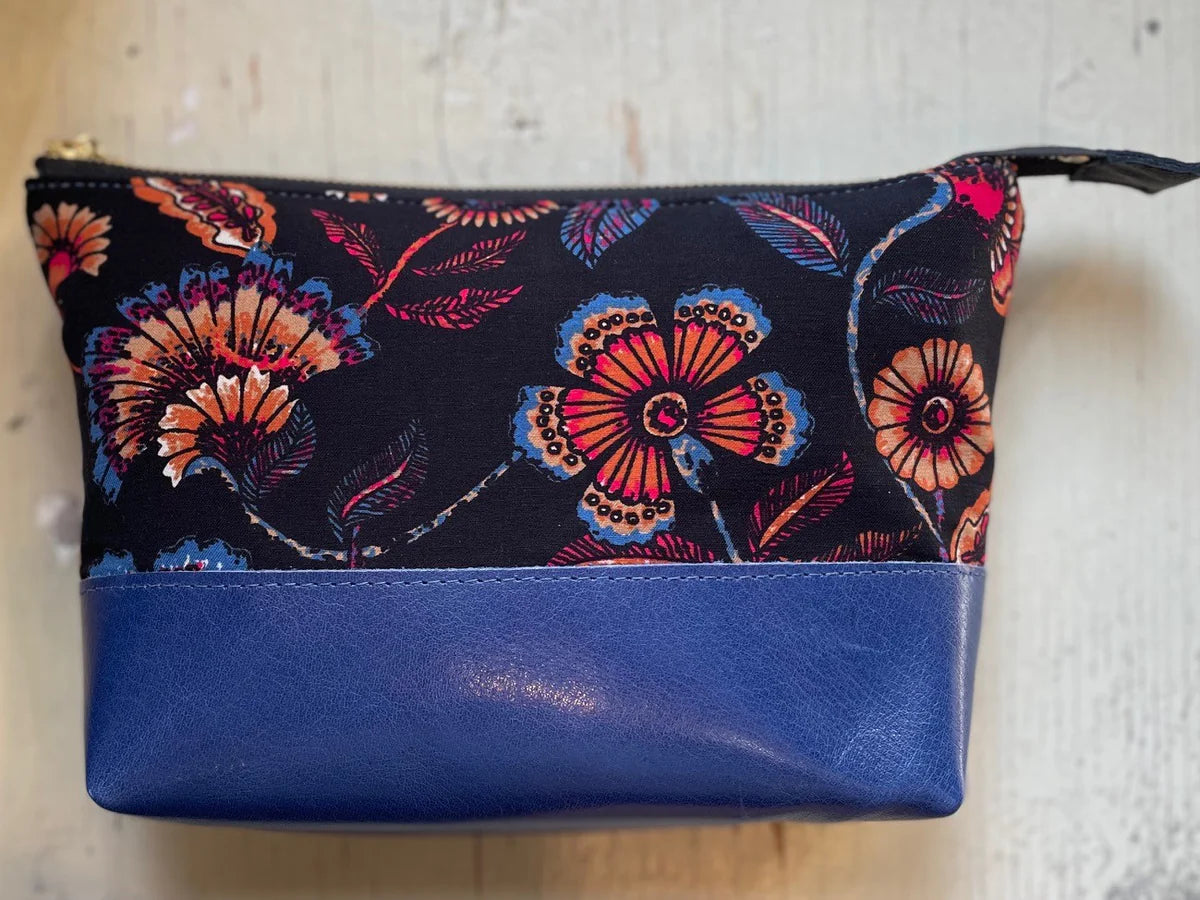 La Trousse - Leather and Fabric Pouch