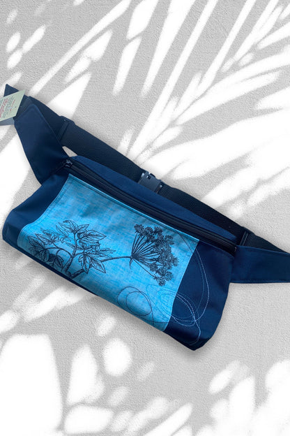 Cynthia DM water resistant belt bag