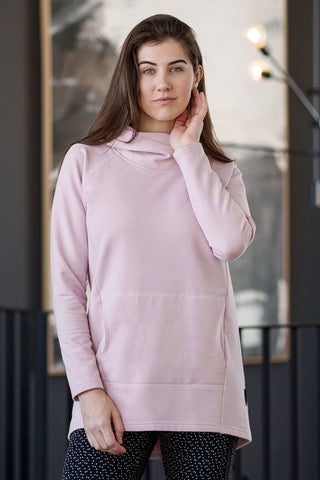 Apres Ski Tunic by Rien ne se Perd, Pink, large hood, cowl neck, kangaroo pocket, cotton and bamboo, sizes XS to XXL, made in Quebec