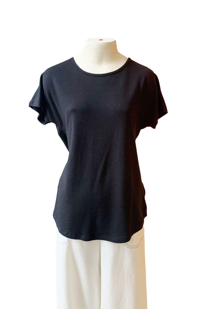 Callie Top by Pure Essence, Black, round neck, short extended sleeves, loose yet shaped fit, sizes XS to XXL, made in Canada