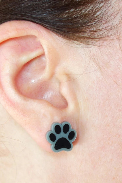 Lili0449 Paw Print Earrings