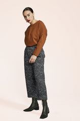 Homer Pants by Melow, Black, high waist, capri length, tapered leg, two pockets, sizes XS to XXL, made in Montreal