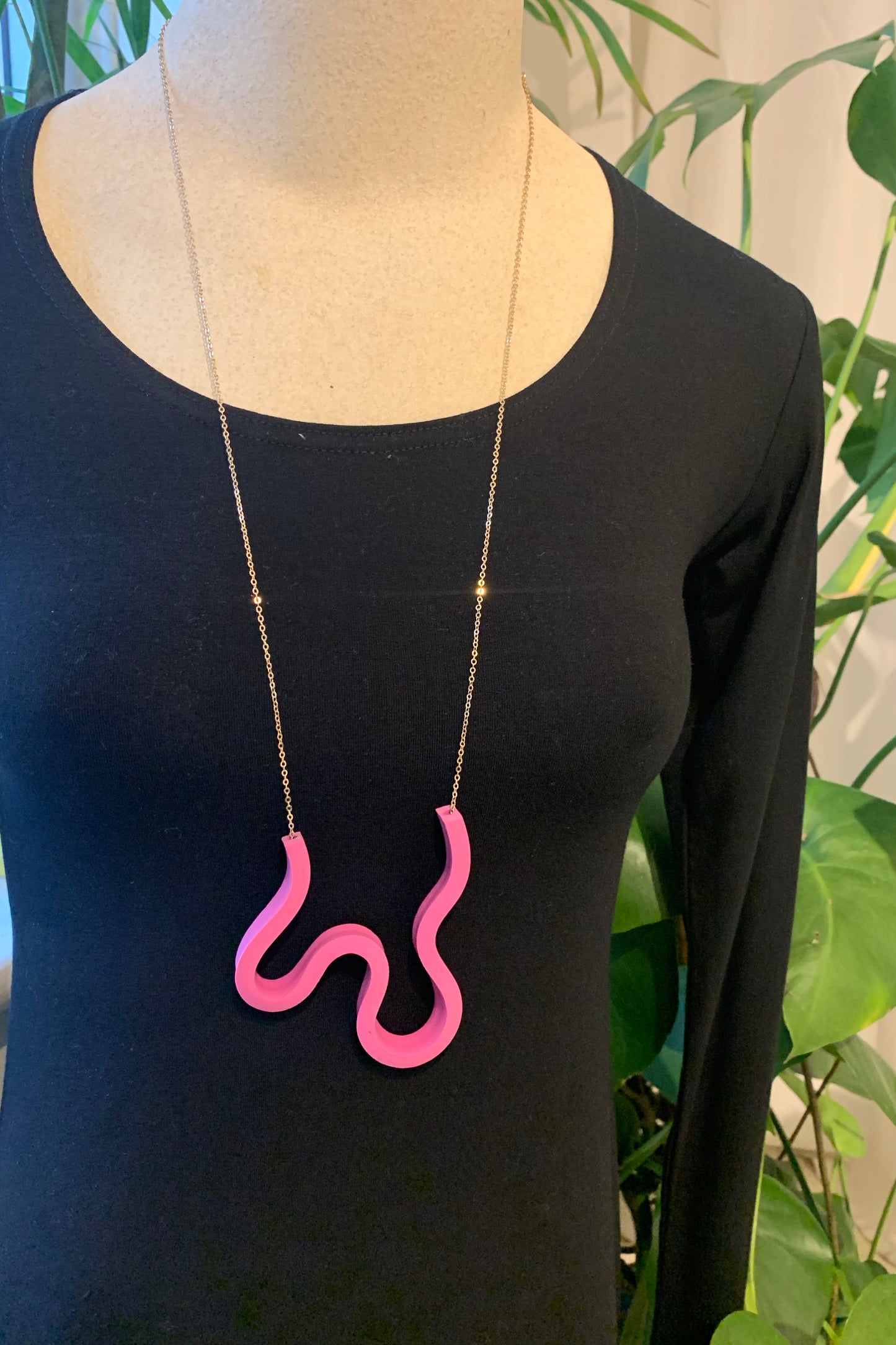 Squiggle Necklace