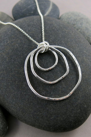 Coast Nesting Trio Necklace • Hammer Textured Free Form Sterling Silver Necklac 2021 e